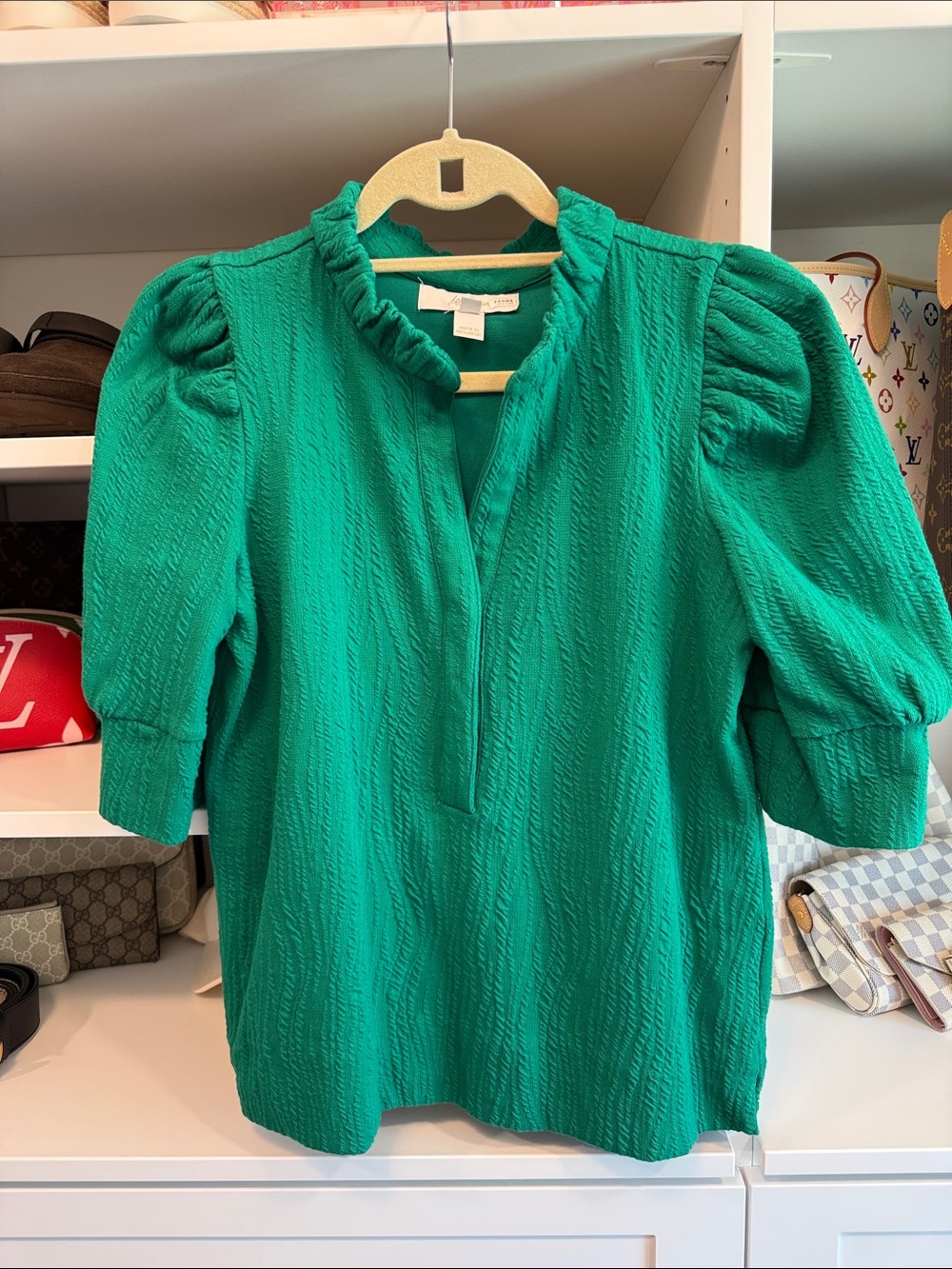 Lilly Pulitzer Emerald Green Textured Puff-Sleeve Top Worn Once Like New